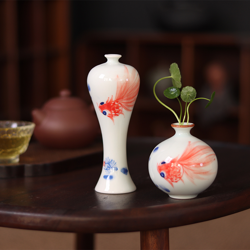 手绘金鱼陶瓷小花瓶迷你瓷器摆件家居装饰品干花插花水培器皿创意