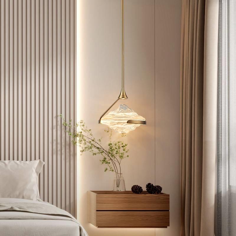 展厅现代简约轻奢餐厅吊灯创意个性单头玻璃卧室床头灯设计师灯具