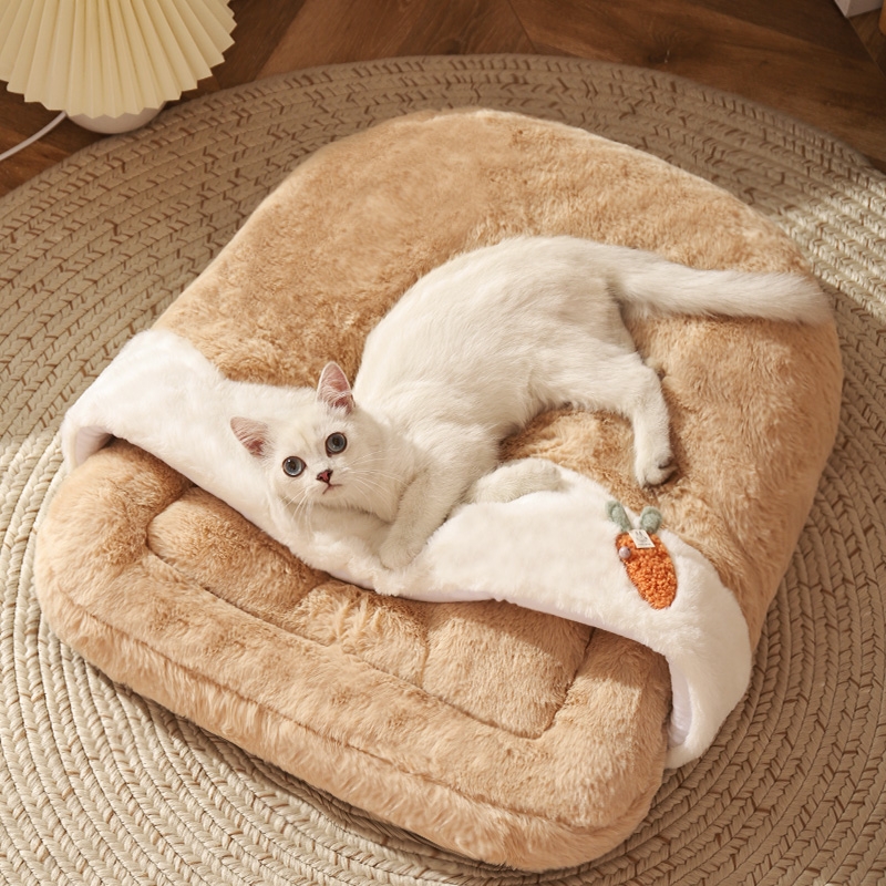 猫窝冬季保暖半封闭式猫睡袋防寒垫子宠物猫床加厚猫咪被窝冬天窝