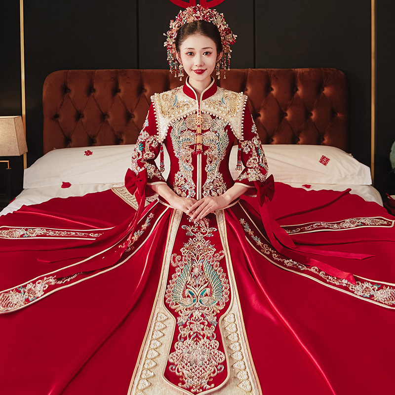 红色秀禾服2023年夏季新款结婚丝绒中式礼服新娘服新式秀禾龙凤褂